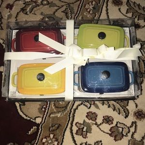 Mini casserole dishes